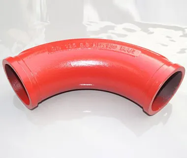 Pompe &agrave; perche en b&eacute;ton pour couler le tuyau de coul&eacute;e